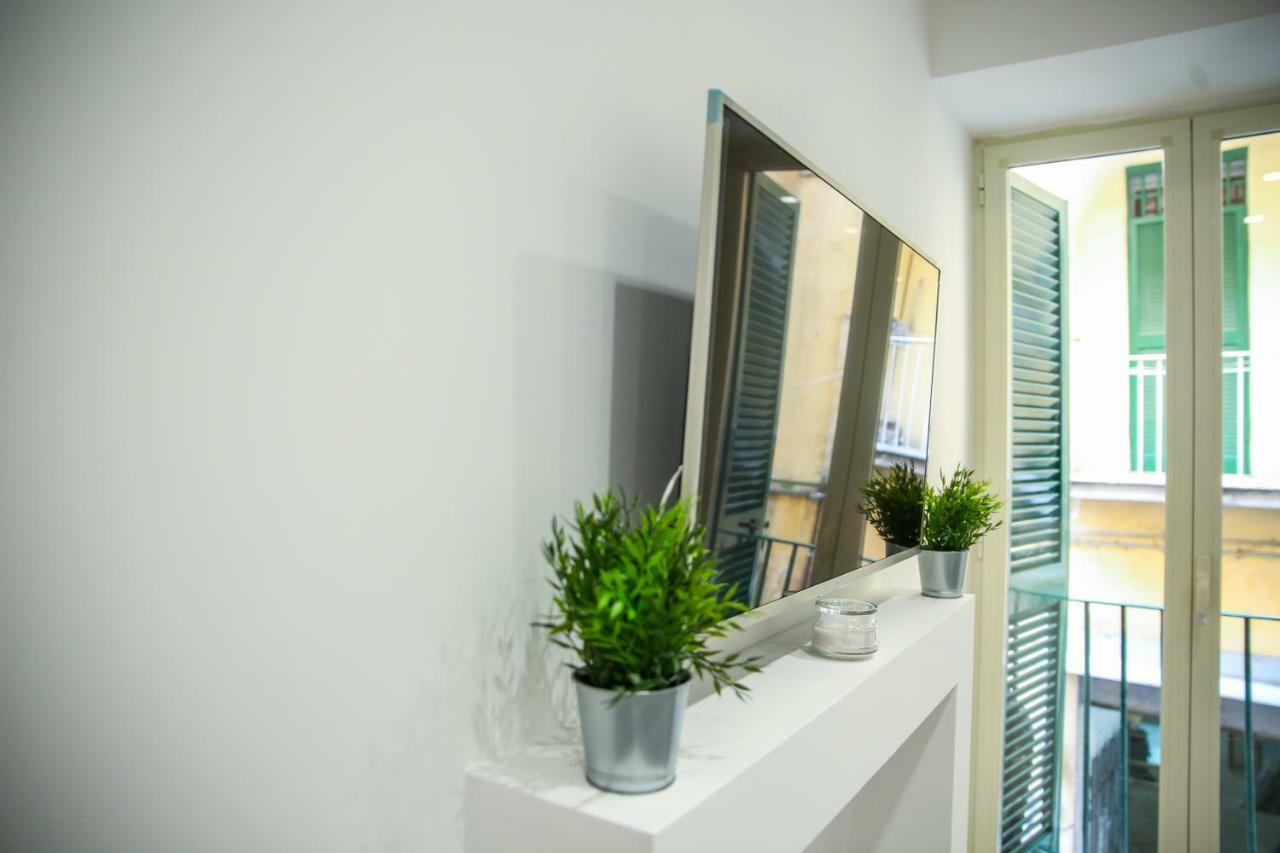 Medina Suite 24 Napoli Bagian luar foto